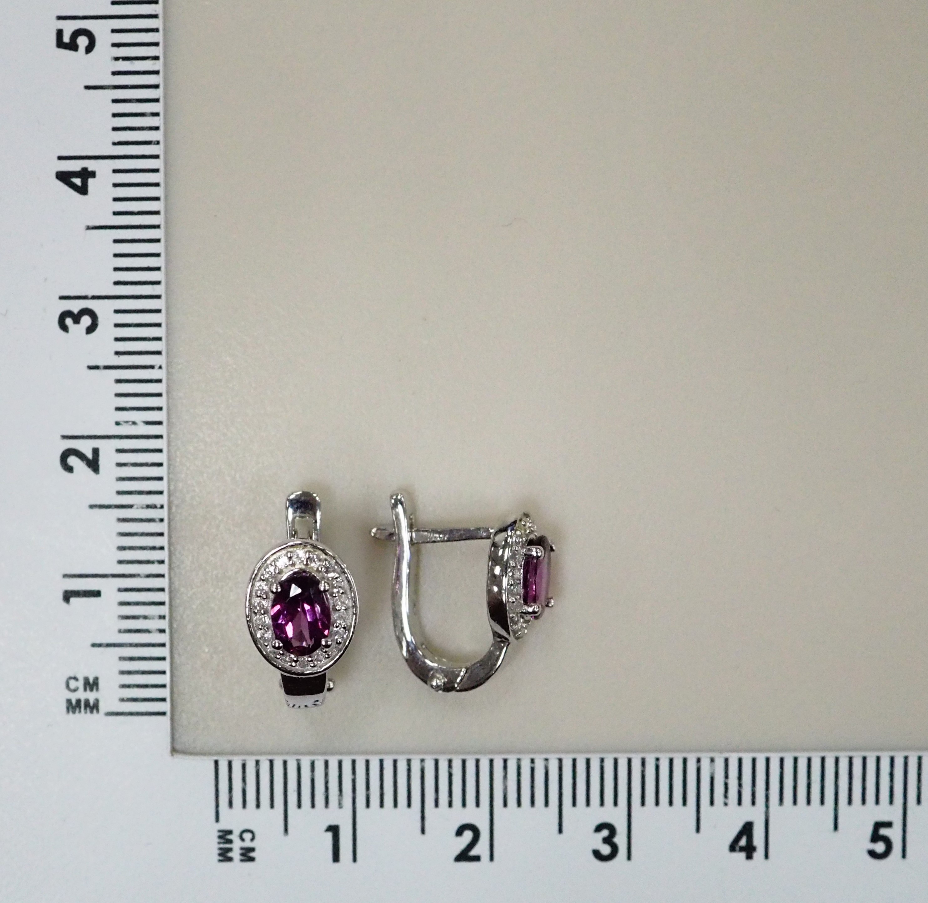 Серебряные серьги с гранатами Умбалит